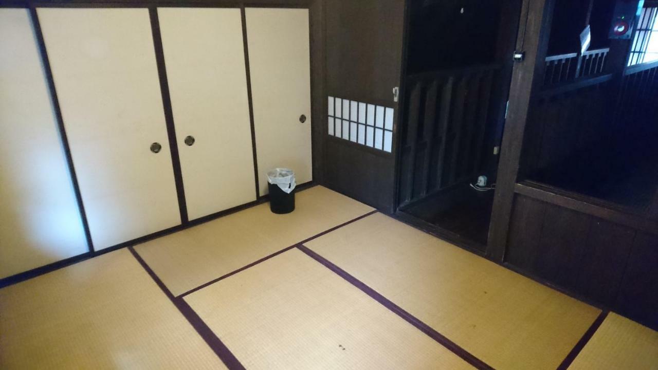 Hotel Gokayama Gassho No Sato Nanto Exterior foto
