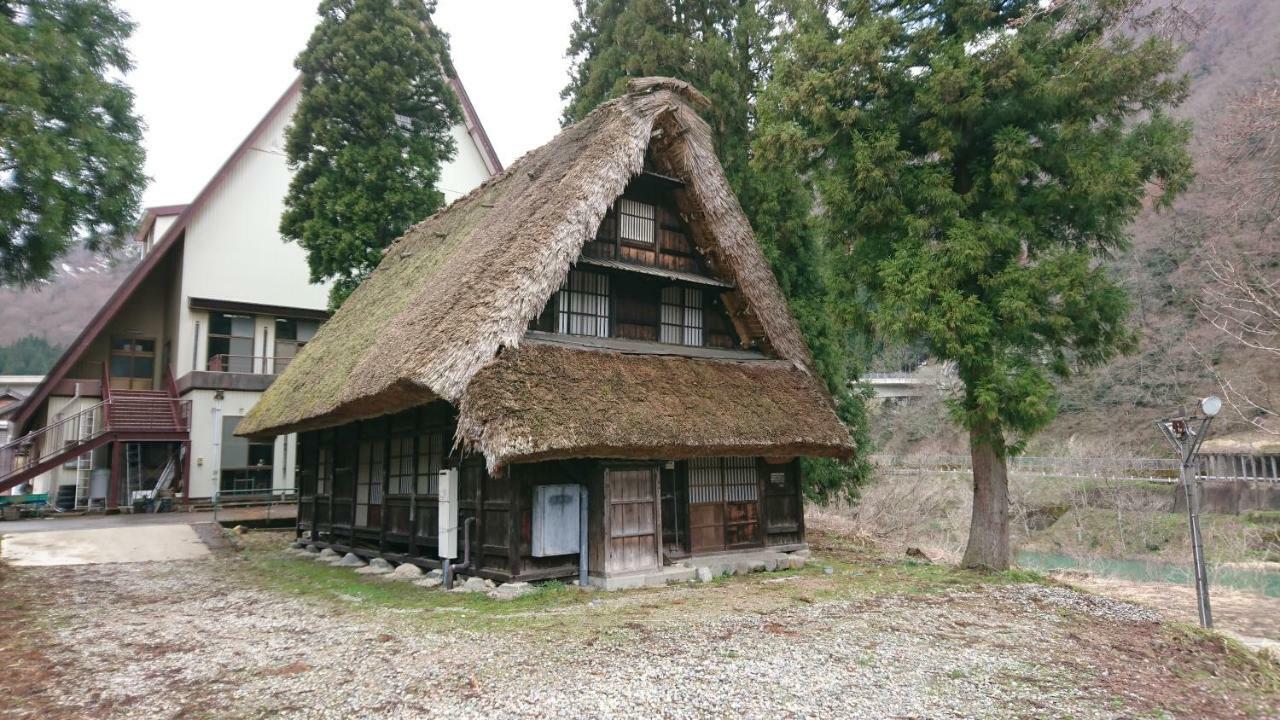 Hotel Gokayama Gassho No Sato Nanto Exterior foto
